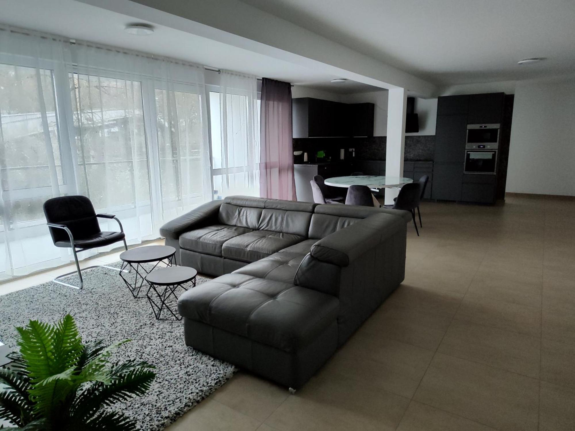 Hotel Valley Of Business Frankfurt-Airport - Grey Label Penthouse Hofheim am Taunus Exterior foto